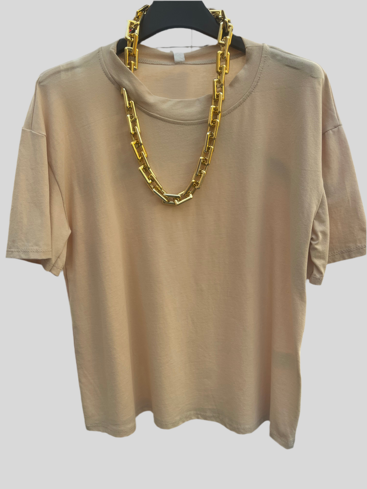 T-shirt con catena
