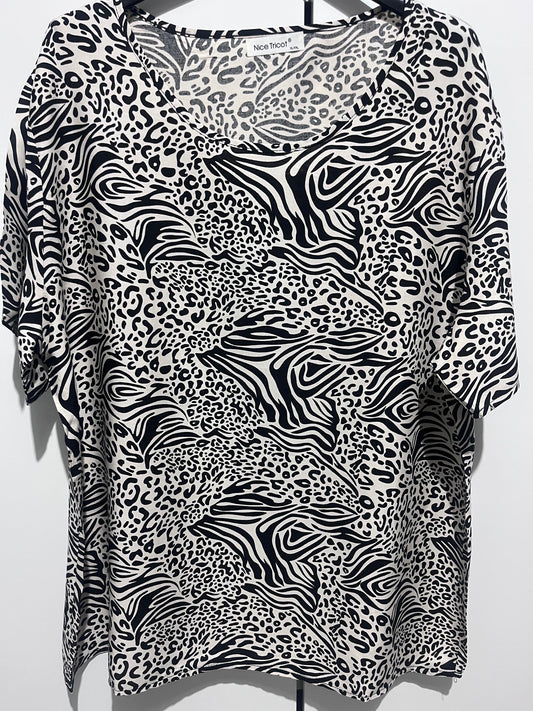 Urban Jungle Tee